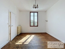 Montval-sur-Loir (72500) – Charming 5-room house for sale, dating from the 1930s, with garden and garage