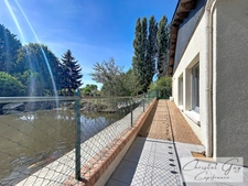Vaas (72500) Maison sans vis à vis de 194m² sur 6500 m² de terrain, étang, garage, annexe aménageable