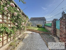 MONTVAL SUR LOIR (72500)centre ville, maison plain-pied à vendre T4 avec garage sur parcelle de 315 m²