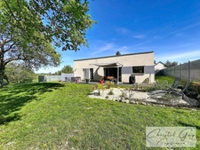 Maison contemporaine plain-pied à vendre 3 chambres, garage, 800 m2 terrain, CHATEAU LA VALLIERE (37), 30 minutes de Tours
