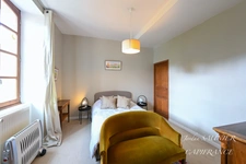 Propriete à vendre 8 pièces REVEL (31)