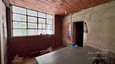 Maison 12m2, divisible, à vendre 6 pièces REVEL (31)