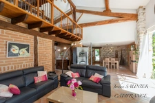 FOR SALE – Beautiful property of 260 m² of living space in Revel, ideal for a family and/or professional project
