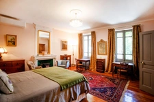 Propriété à vendre 14 pièces proche de CASTRES (81)