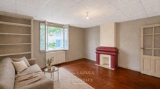 MAISON AVEC LOCAL COMMERCIAL PLEINE PROPRIETE– CŒUR DE REVEL