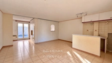 Maison 12m2, divisible, à vendre 6 pièces REVEL (31)