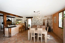 FOR SALE – Beautiful property of 260 m² of living space in Revel, ideal for a family and/or professional project