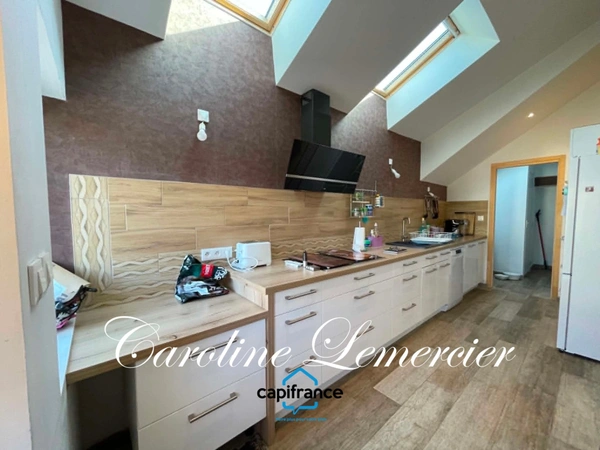 Maison à vendre 5 pièces TORCE EN VALLEE (72)Maison de 133 m² habitables, dépendances de 55 m² , terrain 