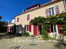 House for sale AXE CONNERRE /LA FERTE BERNARD (72)Mansion 245 m² living space, outbuildings, swimming pool, land 1550 m² 