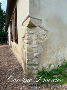 Maison à vendre  5 pièces VOUVRAY SUR HUISNE  (72)Fermette en campagne 100 m² habitables, 3 chambres, terrain 6000 m², cavité souterraine 