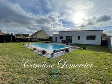 Maison à vendre 4 pièces  (72)Maison contemporaine à toit plat 98 m² habitables, 3 chambres, terrain de 700 m², piscine chauffée 
