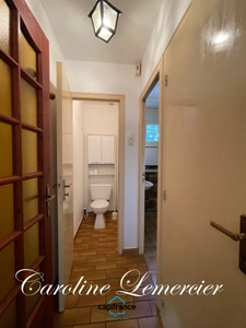 Maison à vendre 5 pièces proche de CONNERRE (72)La Chapelle saint remy, Maison sur sous-sol total 90 m² habitables  avec un très beau terrain de 2500 m² paysagé