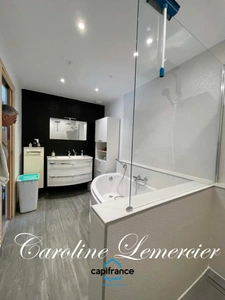 Maison à vendre 5 pièces TORCE EN VALLEE (72)Maison de 133 m² habitables, dépendances de 55 m² , terrain 
