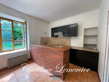 Maison à vendre  5 pièces VOUVRAY SUR HUISNE  (72)Fermette en campagne 100 m² habitables, 3 chambres, terrain 6000 m², cavité souterraine 