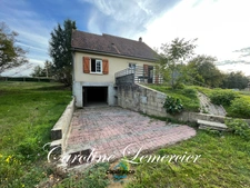 Maison à vendre 5 pièces proche de CONNERRE (72)La Chapelle saint remy, Maison sur sous-sol total 90 m² habitables  avec un très beau terrain de 2500 m² paysagé