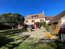 House for sale AXE CONNERRE /LA FERTE BERNARD (72)Mansion 245 m² living space, outbuildings, swimming pool, land 1550 m² 