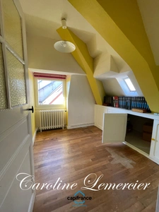 House for sale AXE CONNERRE /LA FERTE BERNARD (72)Mansion 245 m² living space, outbuildings, swimming pool, land 1550 m² 