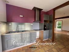 Maison à vendre 5 pièces proche de CONNERRE (72)La Chapelle saint remy, Maison sur sous-sol total 90 m² habitables  avec un très beau terrain de 2500 m² paysagé