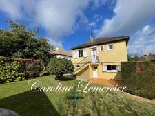 Maison à vendre Dollon MAISON DE VILLAGE 1 chambre, dépendances (studio) , garage , terrain 750 m² 