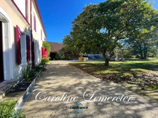 House for sale AXE CONNERRE /LA FERTE BERNARD (72)Mansion 245 m² living space, outbuildings, swimming pool, land 1550 m² 