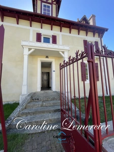 House for sale AXE CONNERRE /LA FERTE BERNARD (72)Mansion 245 m² living space, outbuildings, swimming pool, land 1550 m² 