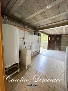Maison à vendre 5 pièces proche de CONNERRE (72)La Chapelle saint remy, Maison sur sous-sol total 90 m² habitables  avec un très beau terrain de 2500 m² paysagé