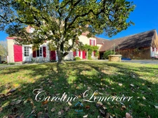 House for sale AXE CONNERRE /LA FERTE BERNARD (72)Mansion 245 m² living space, outbuildings, swimming pool, land 1550 m² 