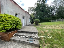 Maison à vendre Dollon MAISON DE VILLAGE 1 chambre, dépendances (studio) , garage , terrain 750 m² 