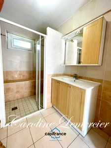 Maison à vendre 6 pièces  ()Maison 124 m² habitables, 4 chambres, garage, jardinet 170 M²
