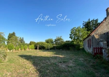 Ancien corps de ferme du XVIIIᵉ – 130 m², dépendances et plus de 4 000 m² de terrain