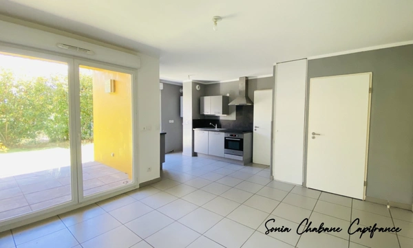 Appartement 2 pièces avec jardin – Saint-Priest, secteur Revaison