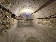 Cave rare à NEUILLY SUR SEINE 