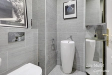 Saint-James, Appartement 4 pièces entièrement rénové au sein d'une résidence de standing