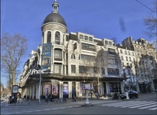 Ternes - Maillot, 3-room workshop-style apartment with terrace not overlooked