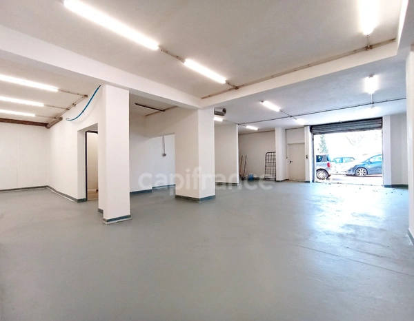 Local/bureau à louer GUIBEVILLE (91)
