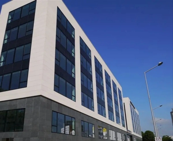 Dpt Essonne (91), à vendre EVRY Bureau au coeur de la cité administrative
