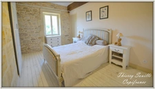 Maison en pierre, 16 pièces, 8 chambres.