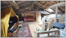 Maison en pierre avec travaux, 69m², terrain 5.1ha