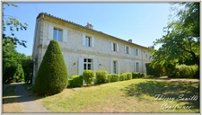 Maison en pierre, 16 pièces, 8 chambres.