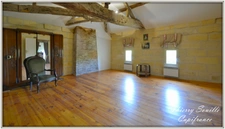 Maison en pierre, 16 pièces, 8 chambres.
