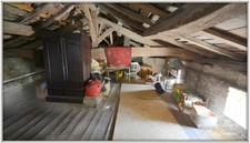 Maison en pierre avec travaux, 69m², terrain 5.1ha