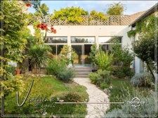 Olonzac – Exceptional 408 m² property with pool, garden and two independent homes – high-yield holiday rental business
