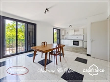 Maison en pierre rénovée avec grand garage, terrasse, cour et terrain – Siran (34210)