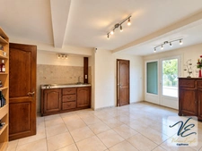 **Character village house in Cesseras with garden, 4 bedrooms and EPC rating B**
