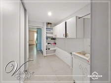 Maison de caractère rénovée avec ascenseur, jardin piscinable – Villedaigne