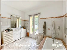 Maison + 4 gîtes – activité touristique rentable et cadre exceptionnel