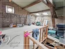 Character Property to Renovate with Building Land – High Investment Potential – South of France (Oupia, Minervois)