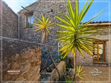 Maison de caractère avec tour médiévale, terrasse plein sud et grand garage – Cesseras