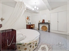 Olonzac – Exceptional 408 m² property with pool, garden and two independent homes – high-yield holiday rental business