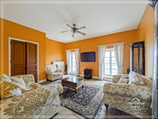 Exceptional 19th-Century Manor House with Indoor Pool, Wellness Area & 8 Bedrooms – South of France